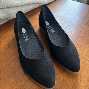 Dr. Scholl’s Be Free Wedge Slip On